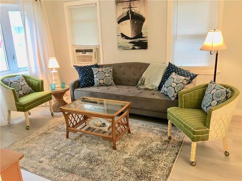 121 Damon Ave, Warwick, RI 02889 photo 6