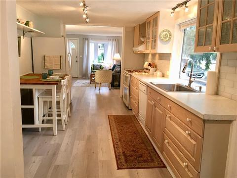 121 Damon Ave, Warwick, RI 02889 photo 7