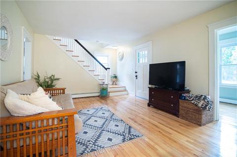 39 Pleasant View Rd, Warwick, RI 02888 photo 11