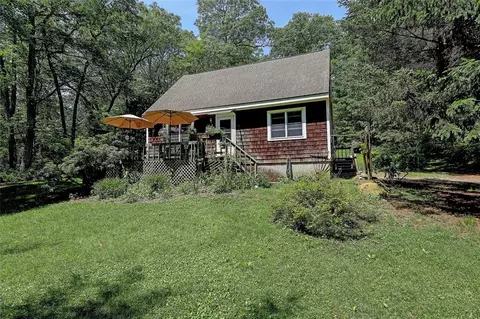 171 Mill Pond Rd, Exeter, RI 02822 photo 1