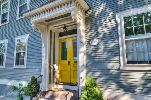 31 Baker St, Warren, RI 02885 photo 3