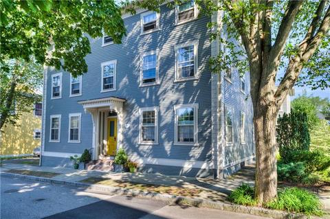 31 Baker St, Warren, RI 02885 photo 2