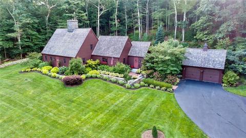 65 Aspinock Rd, Putnam, CT 06260 photo 1