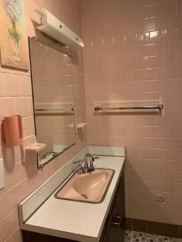 72 Oak St, Westerly, RI 02891 photo 36