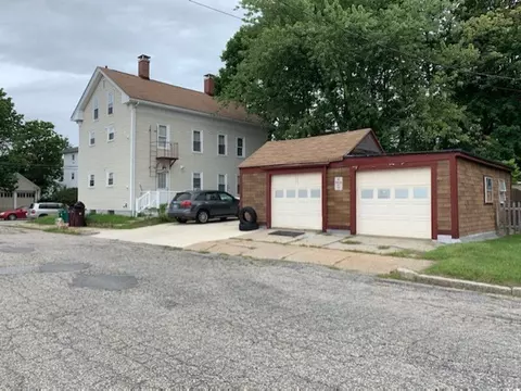 276 Coe St, Woonsocket, RI 02895 photo 5