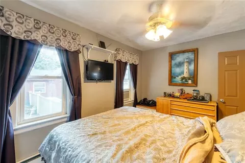 276 Coe St, Woonsocket, RI 02895 photo 16