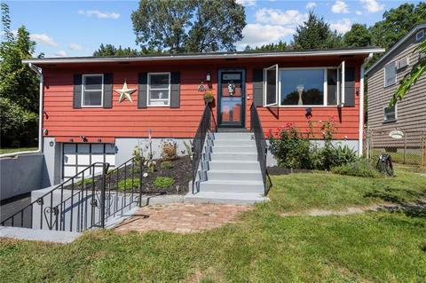 16 Gerald Ave, Coventry, RI 02816 photo 1