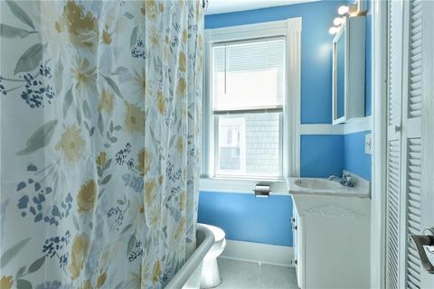 72 Bridge St, Warren, RI 02885 photo 17