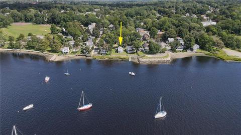 72 Bridge St, Warren, RI 02885 photo 6