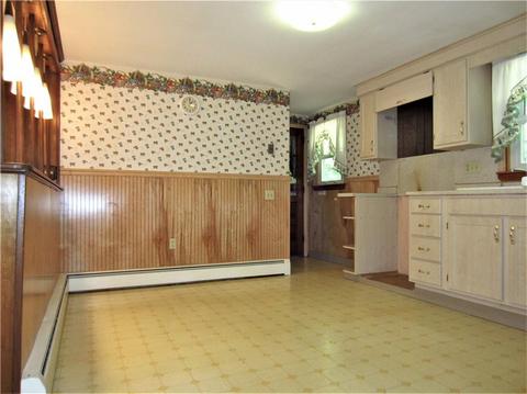 442 Arnold Rd, Coventry, RI 02816 photo 12
