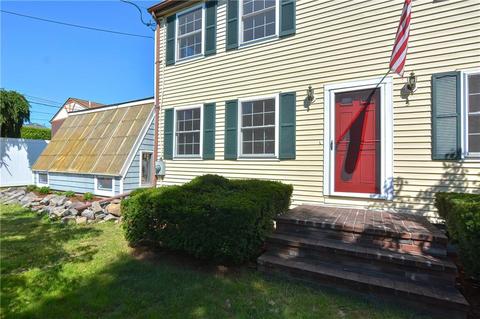 5 Chunga Dr, Cumberland, RI 02864 photo 2