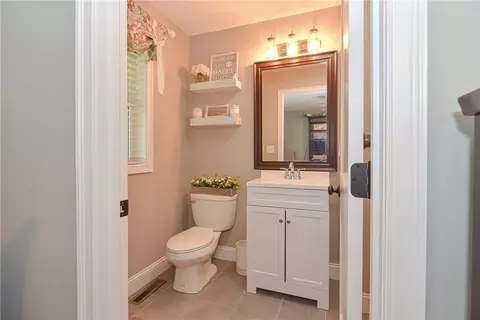 3800 Post Rd #3, Warwick, RI 02886 photo 37