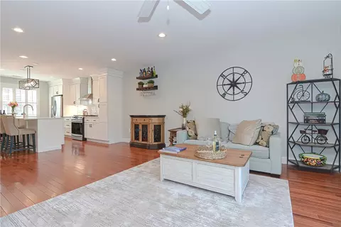 3800 Post Rd #3, Warwick, RI 02886 photo 11