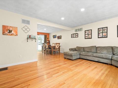 39 Colfax St, Warwick, RI 02886 photo 7