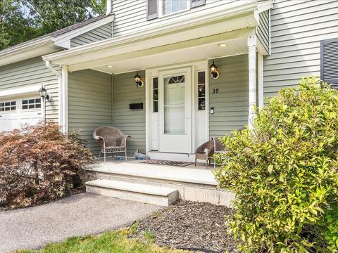 39 Colfax St, Warwick, RI 02886 photo 4