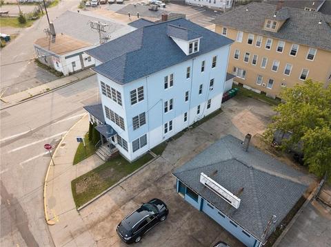 629 Front St, Woonsocket, RI 02895 photo 2