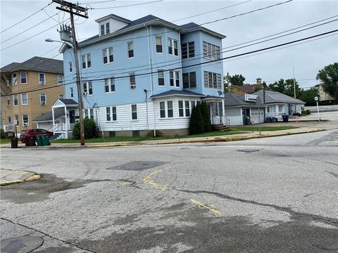 629 Front St, Woonsocket, RI 02895 photo 5
