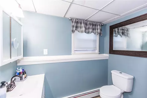 165 Getchell Ave, Woonsocket, RI 02895 photo 22