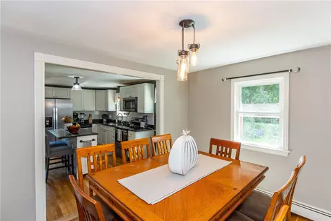 165 Getchell Ave, Woonsocket, RI 02895 photo 12