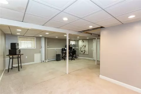 165 Getchell Ave, Woonsocket, RI 02895 photo 19