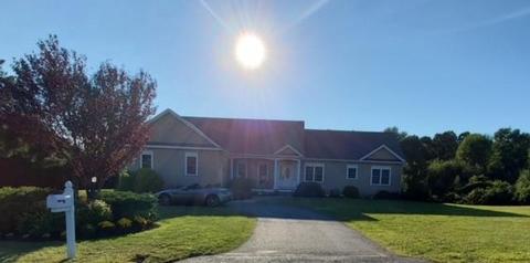 4 Emerald Dr, Cranston, RI 02831 photo 4