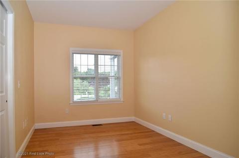 4 Emerald Dr, Cranston, RI 02831 photo 32