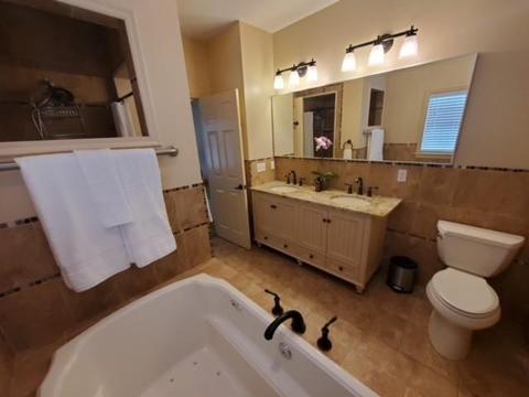 4 Emerald Dr, Cranston, RI 02831 photo 27