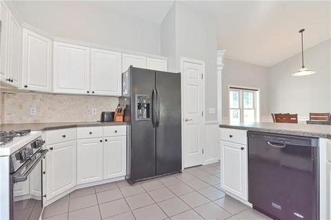 2 Larson Court Ct, Bristol, RI 02809 photo 19