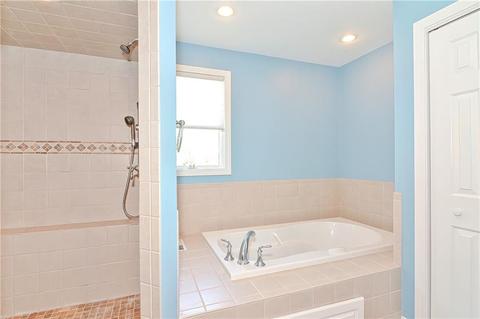2 Larson Court Ct, Bristol, RI 02809 photo 32