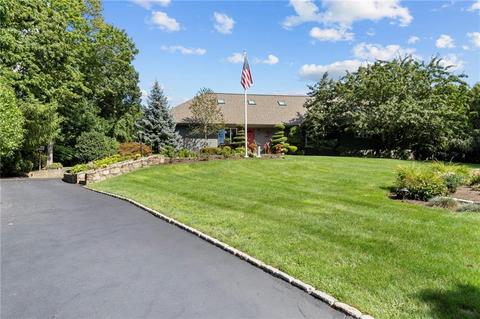 38 Beacon Ave, Warwick, RI 02889 photo 4