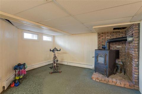 17 Bernice Ave, Woonsocket, RI 02895 photo 24