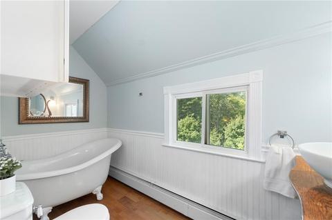 17 Bernice Ave, Woonsocket, RI 02895 photo 21