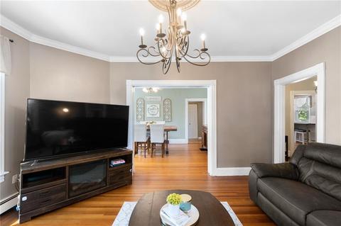 17 Bernice Ave, Woonsocket, RI 02895 photo 7