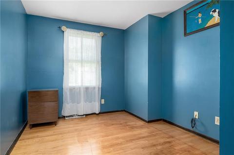 395 Grandview Ave, Woonsocket, RI 02895 photo 19