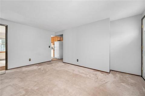 395 Grandview Ave, Woonsocket, RI 02895 photo 5