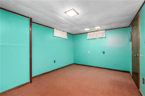 395 Grandview Ave, Woonsocket, RI 02895 photo 25