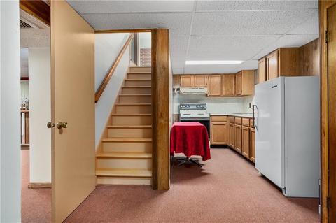 395 Grandview Ave, Woonsocket, RI 02895 photo 20