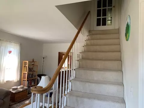 74 Tower St, Westerly, RI 02891 photo 4