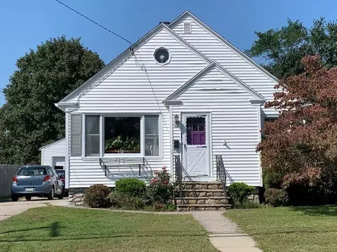 74 Tower St, Westerly, RI 02891 photo 1