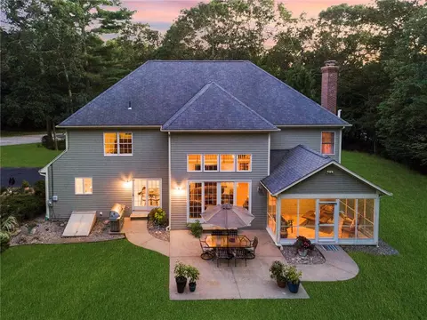 37 Azalea Ave, Exeter, RI 02822 photo 2