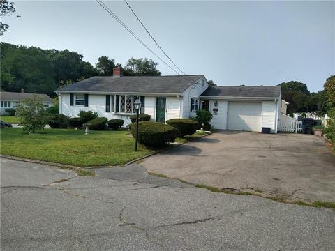 35 Caverly St, Warwick, RI 02886 photo 1