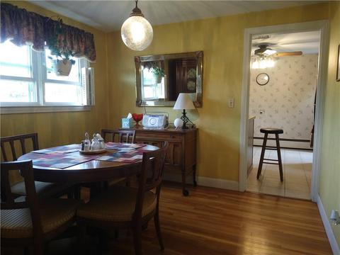 35 Caverly St, Warwick, RI 02886 photo 10