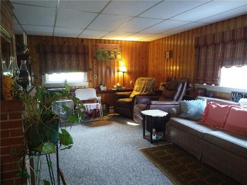 35 Caverly St, Warwick, RI 02886 photo 15