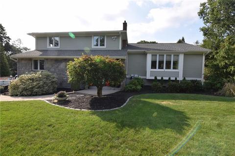 9 Horne Dr, Westerly, RI 02891 photo 4