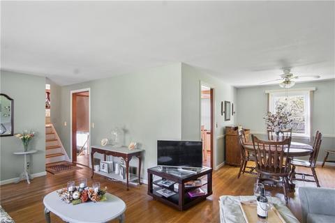 144 Douglas Rd, Warwick, RI 02886 photo 5