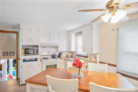 144 Douglas Rd, Warwick, RI 02886 photo 9