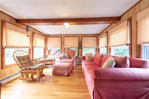 105 Ginger St, Warwick, RI 02886 photo 9