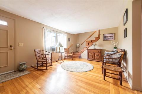 105 Ginger St, Warwick, RI 02886 photo 4