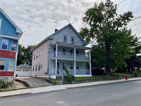 544 Winter St, Woonsocket, RI 02895 photo 4