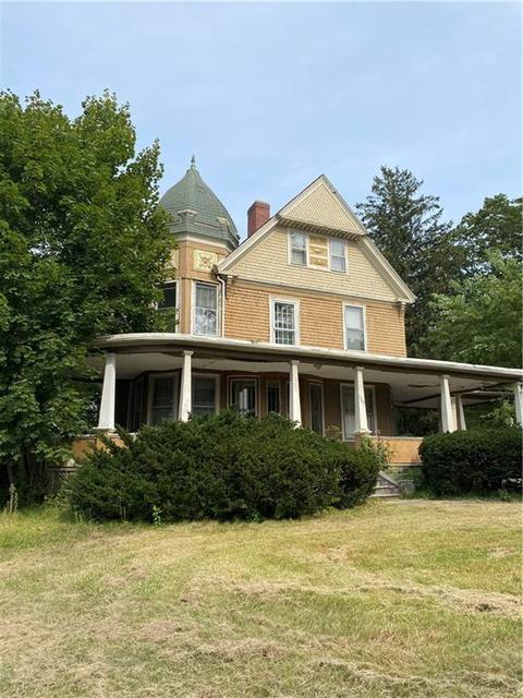 367 Prospect St, Woonsocket, RI 02895 photo 2